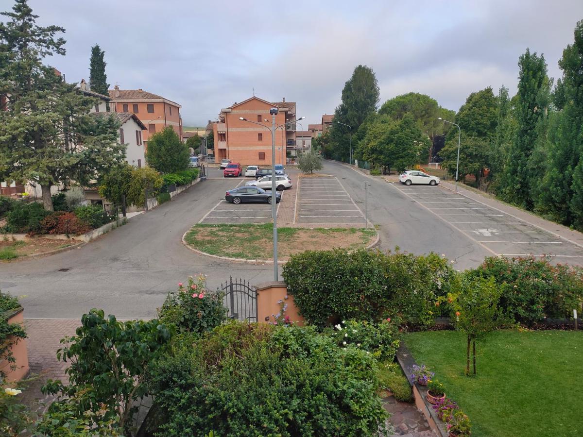 Casa Angolo Delle Rose Orvieto Luaran gambar