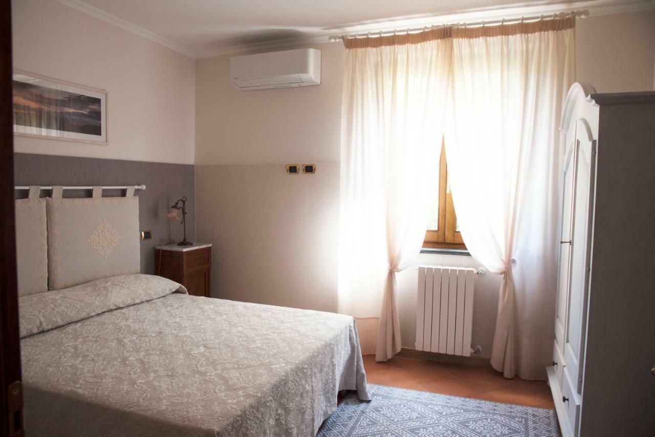 Casa Angolo Delle Rose Orvieto Luaran gambar