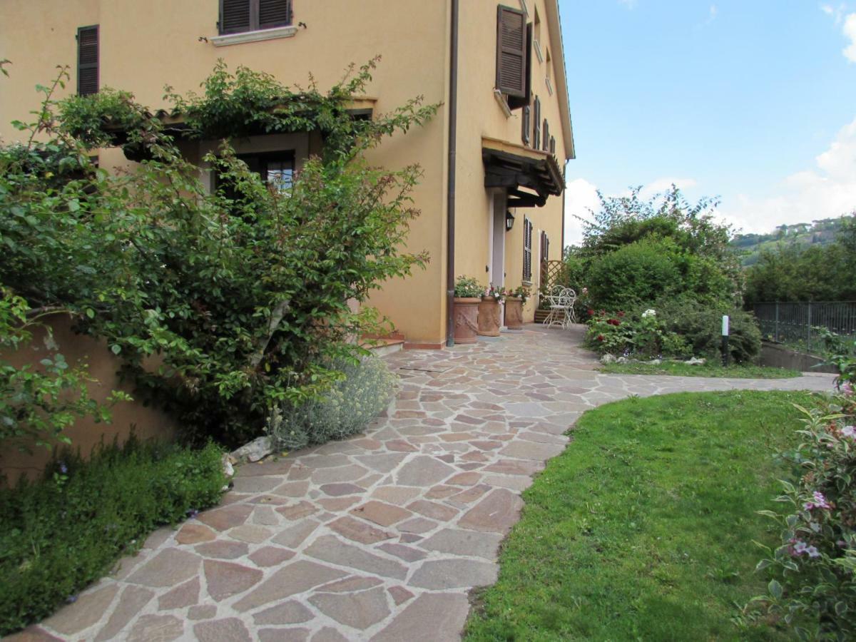 Casa Angolo Delle Rose Orvieto Luaran gambar